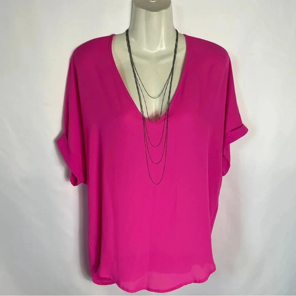 Lush Neon Pink Top, Size Medium, Women’s - Picture 2 of 8